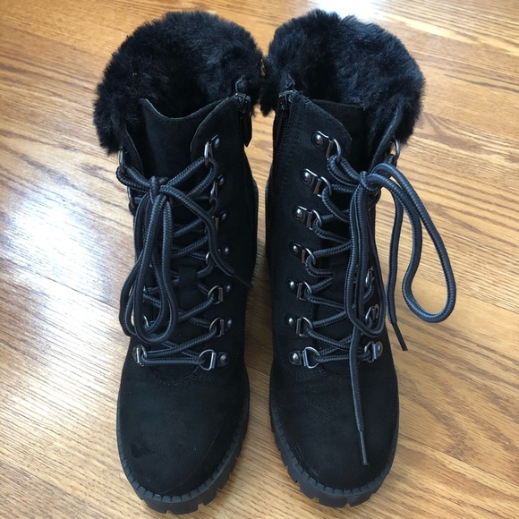 Top Moda Chunky Heel Boots - Picture 4 of 6